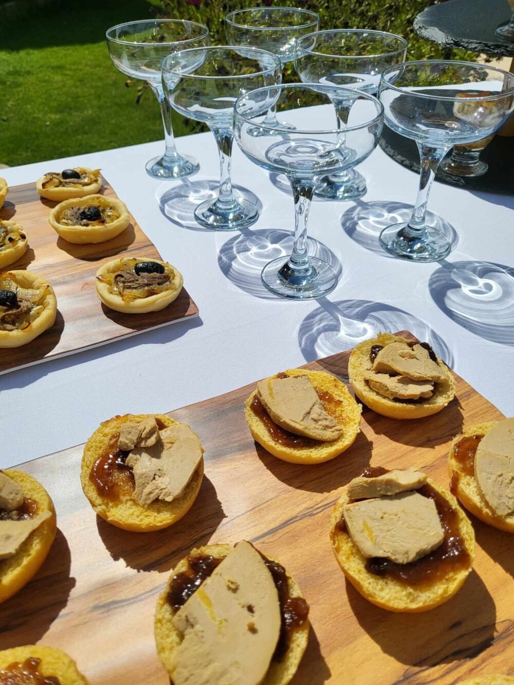 planche imitation bois pour apéro ou buffet dinatoire