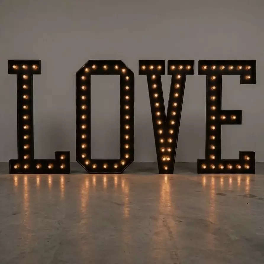 lettres love lumineux, LOVE lumineux en bois lettres love lumineux, LOVE lumineux en bois